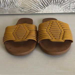 Madewell flat sandals